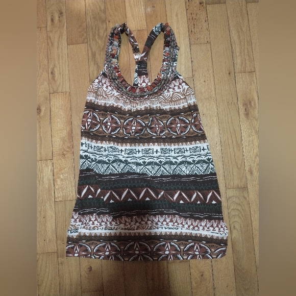 Top - Picture 1 of 2